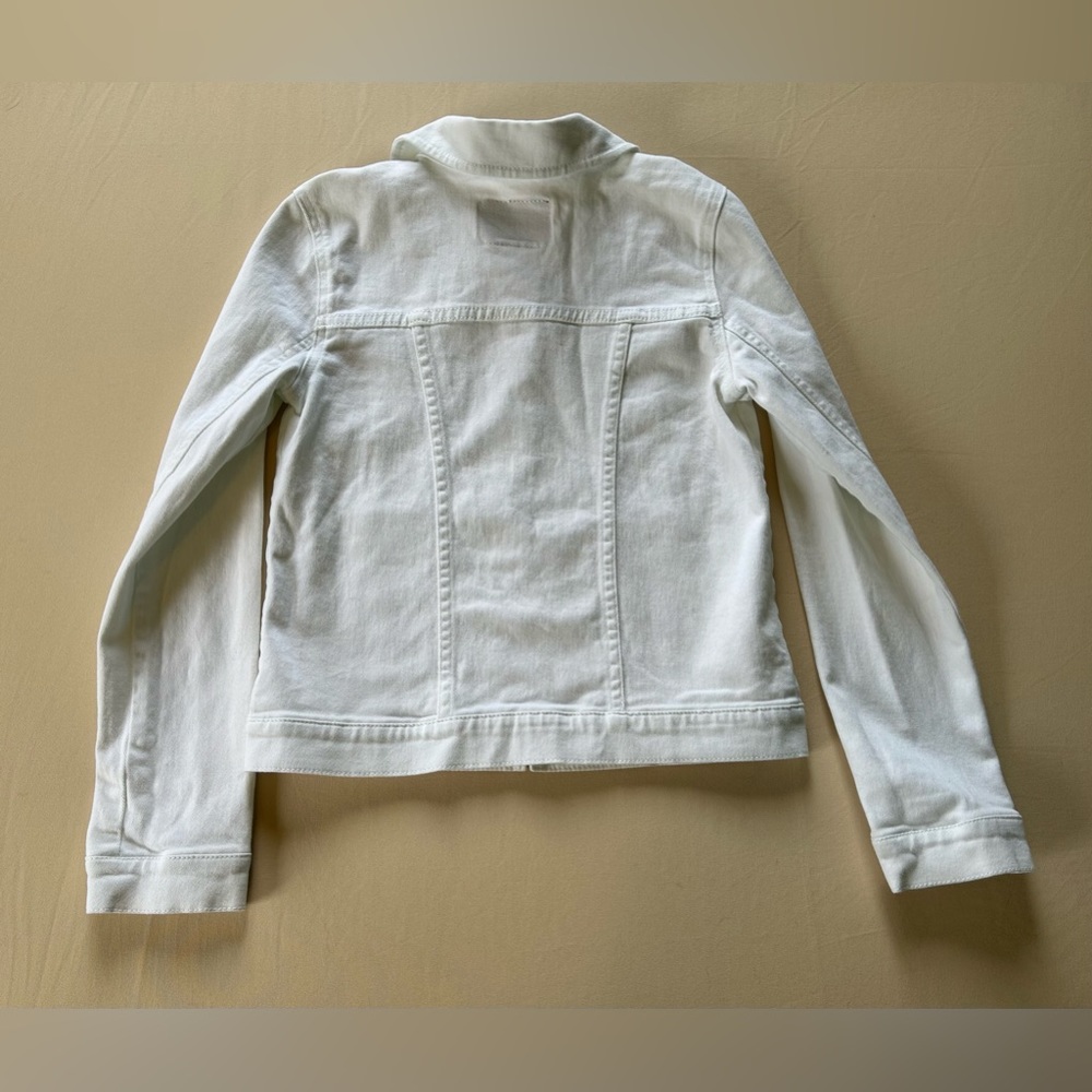 Levi’s Jean Jacket - Picture 11 of 16